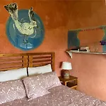 منزل ريفي Son De Mar Rural & *