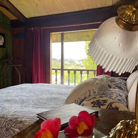 منزل ريفي Son De Mar Rural & *